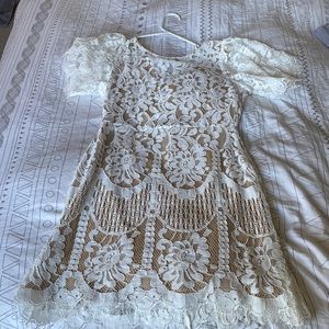Lulus white lace dress